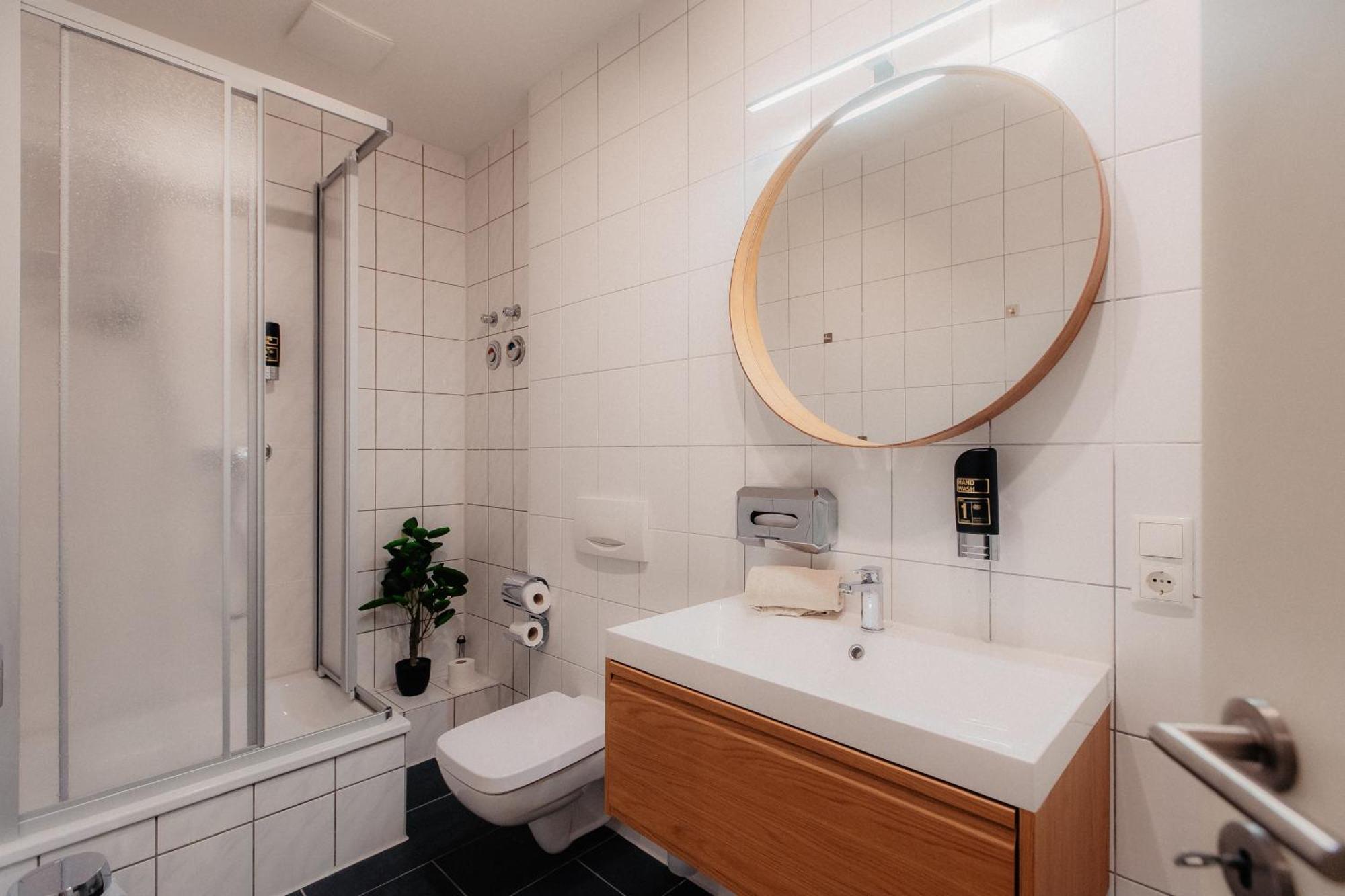 Luga Homes - Karli Leipzig Buitenkant foto